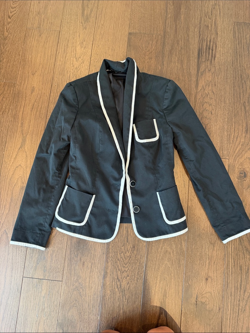 Express Black Blazer with White Piping Size 2 - C70-029